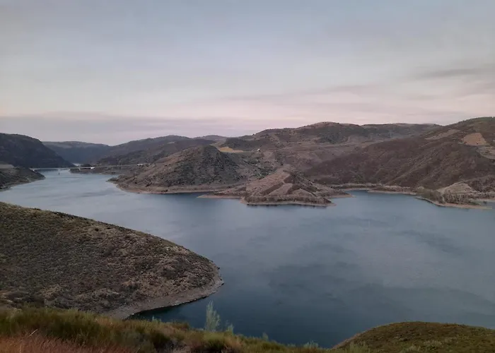 Casinha Da Colina ألفانديجا دا في