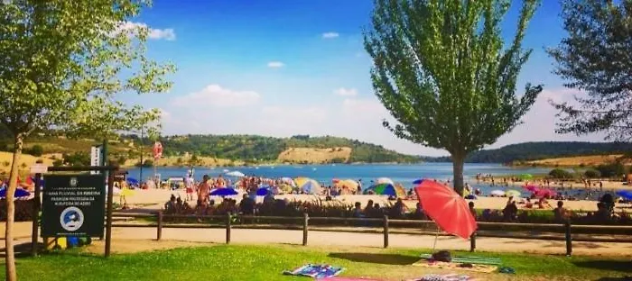 مزرعة للإقامة Casinha Da Colina ألفانديجا دا في