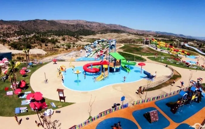 Casinha Da Colina مزرعة للإقامة